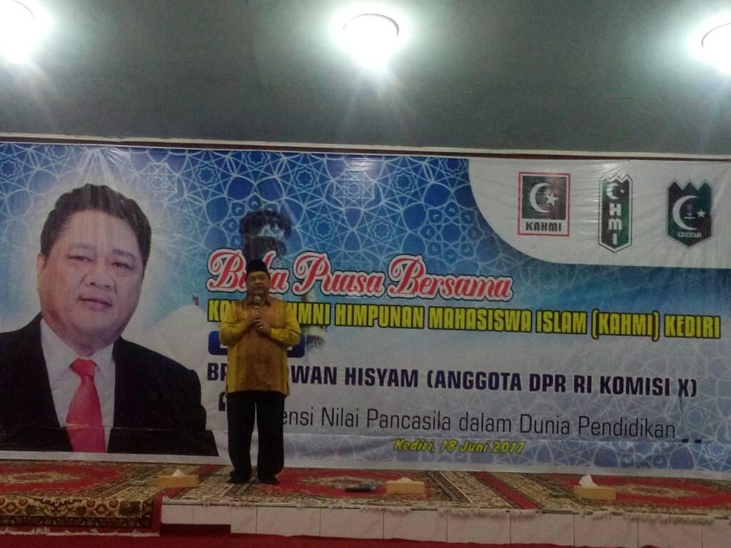  Bukber dengan HMI-KAHMI, Ridwan Hisjam Serukan Pendidikan Nasional Berbasis Pancasila