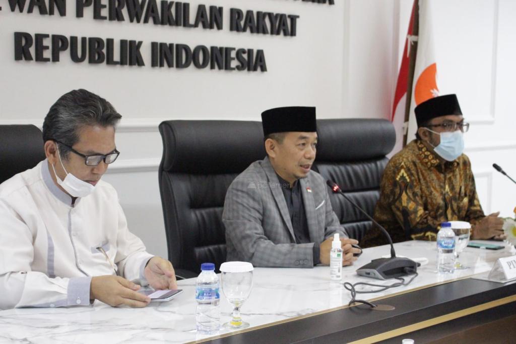  Fraksi PKS DPR RI Desak Nadiem Cabut Permendikbudristek No 30 Tahun 2021