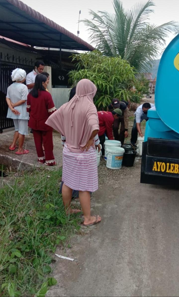  Bantu Rakyat, Hermanto: Bantuan Ini Rangkaian Komitmen Kepedulian Kami ke Korban Bencana